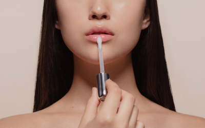 Techniques maquillage 2024 entre innovations durables et gestes intemporels